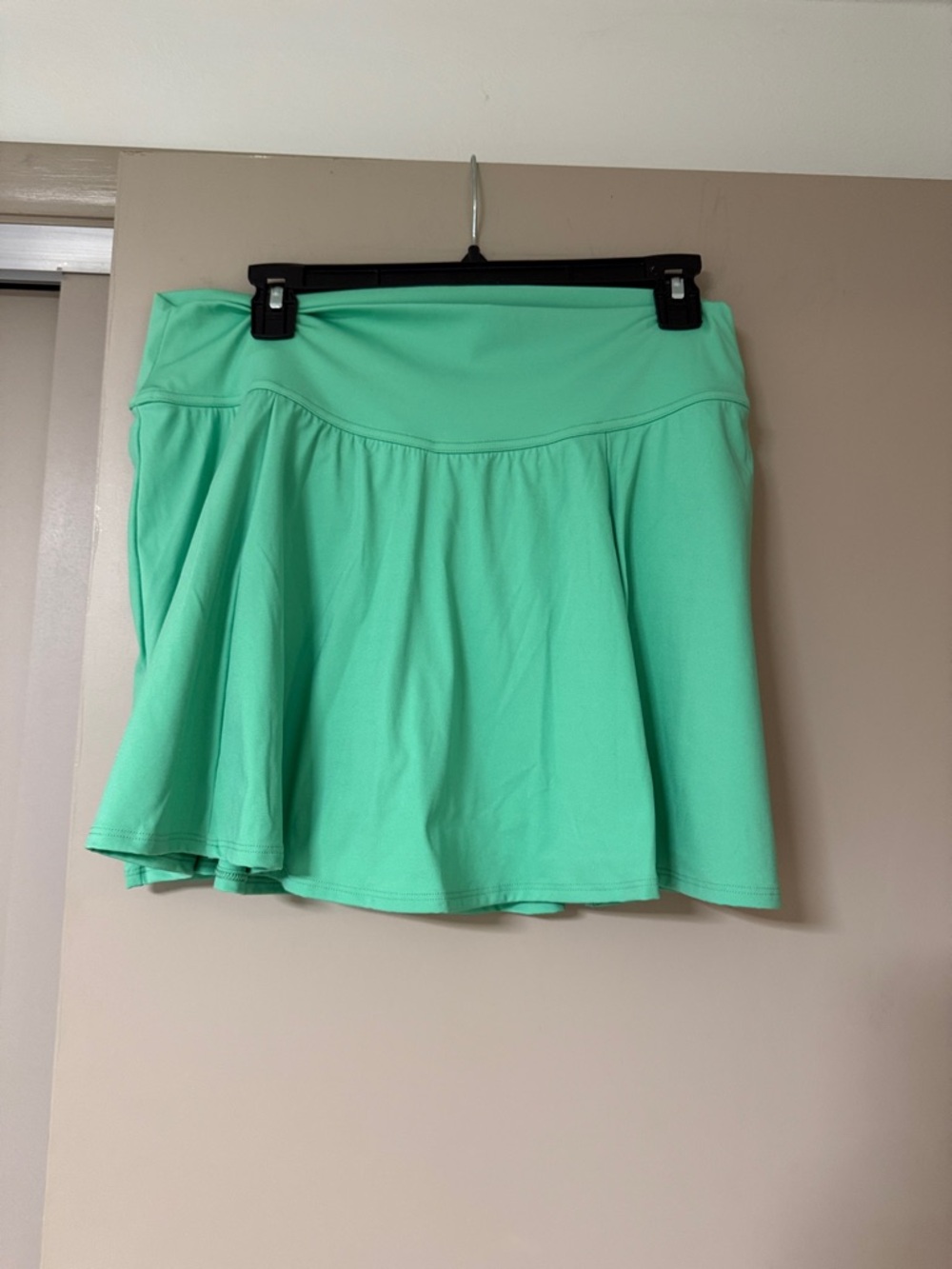 Gilly Hicks Mint Green Flared Active Skirt